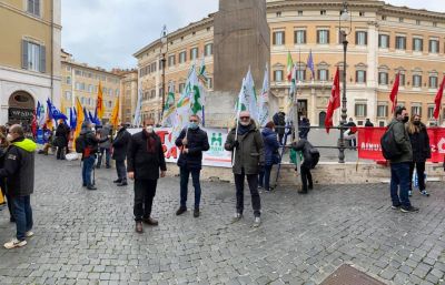 b_400_267_16777215_00_images_immagini-articoli_presidio_montecitorio_sfratti17feb21.jpg